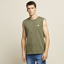 Image of Lee Jeans Australia Camo Green RETRO LOGO MUSCLE CAMO GREEN